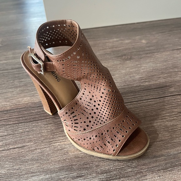 Call It Spring | Brown Heel - Picture 5 of 6